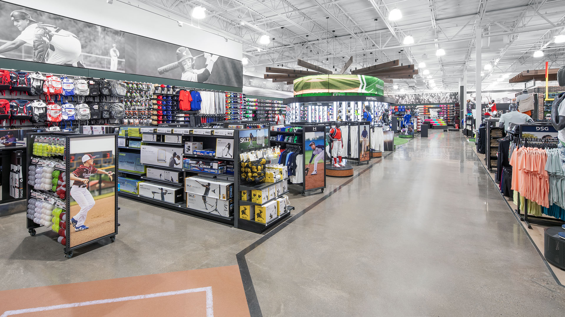 Dick's-Sporting-Goods-11